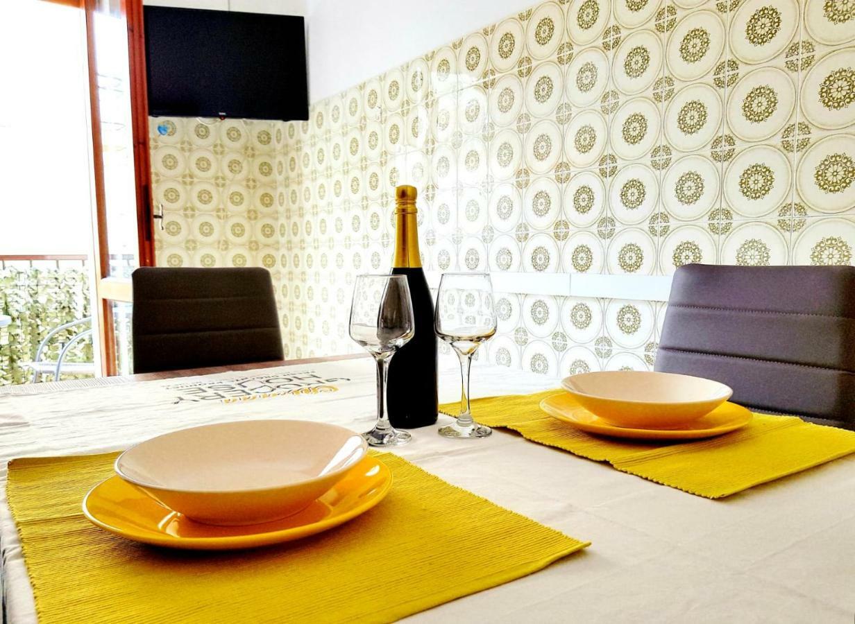 Family Apartment On The Beach Alguer Exterior foto